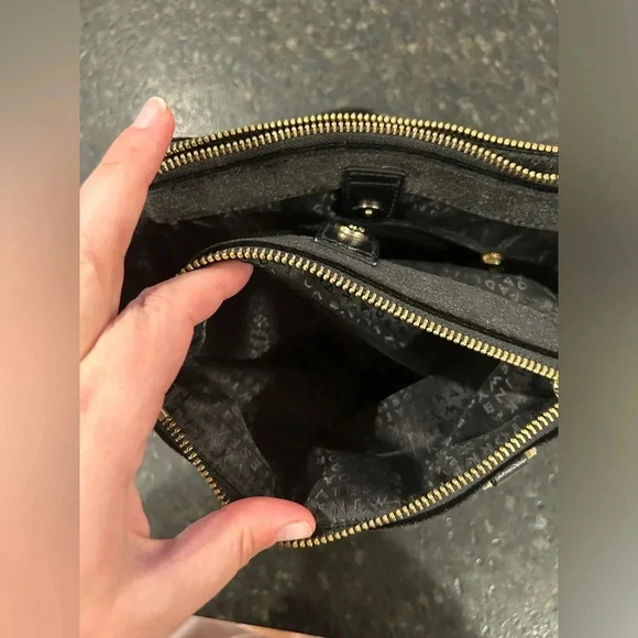 Kate Spade New York Dawn Place Velvet Mini Kona Black Velvet - Picture 8 of 13